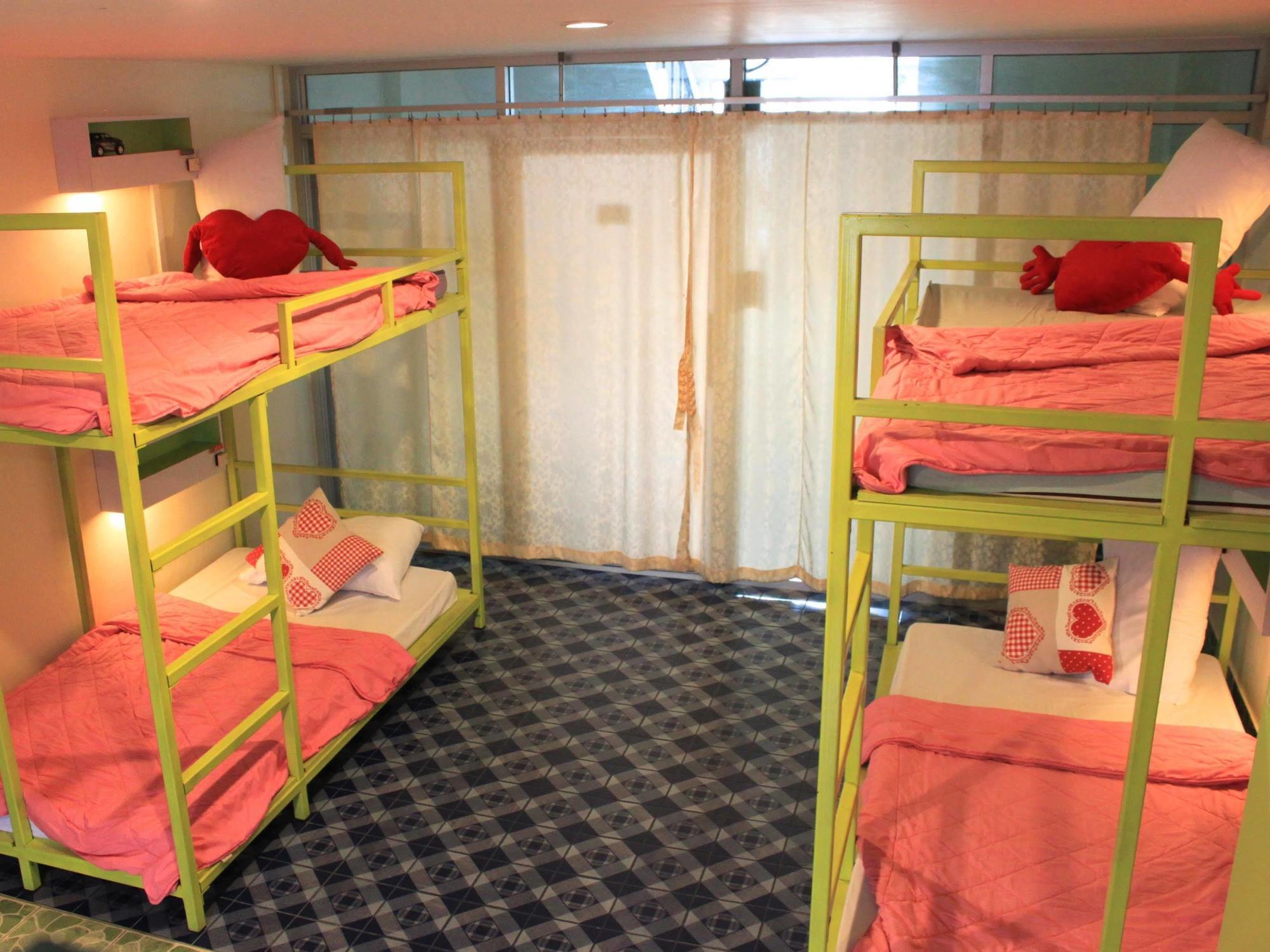 Tid Tarad Hostel Hua Hin Luaran gambar